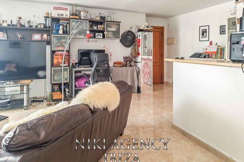 Penthouse i Cala de Bou, Ibiza, Cala de Bou - € 340 000 | Ref: AVE108 - foto 17